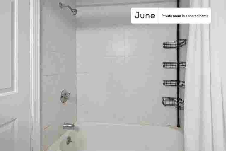 4 BR in Boston