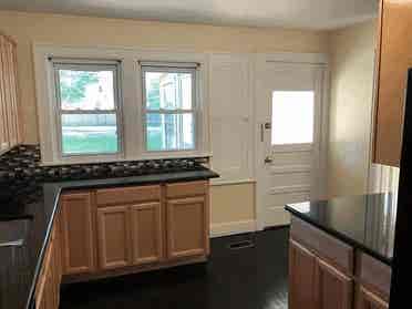 Room walkable to downtown Ferndale!