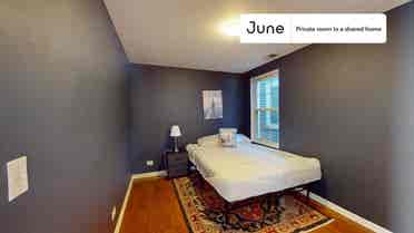 3 BR in Chicago