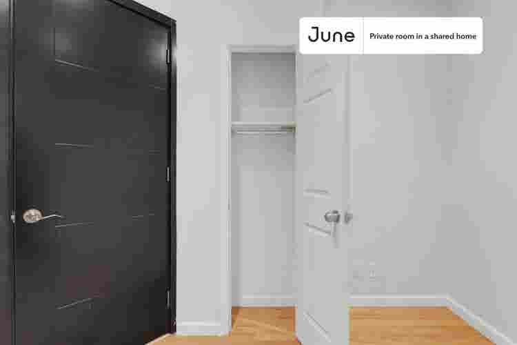 4 BR in New York City