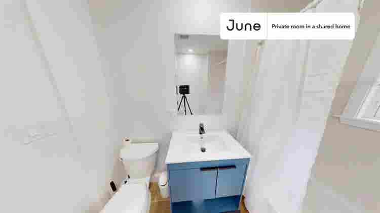 4 BR in Boston