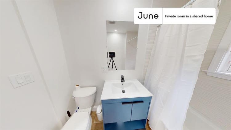 4 BR in Boston