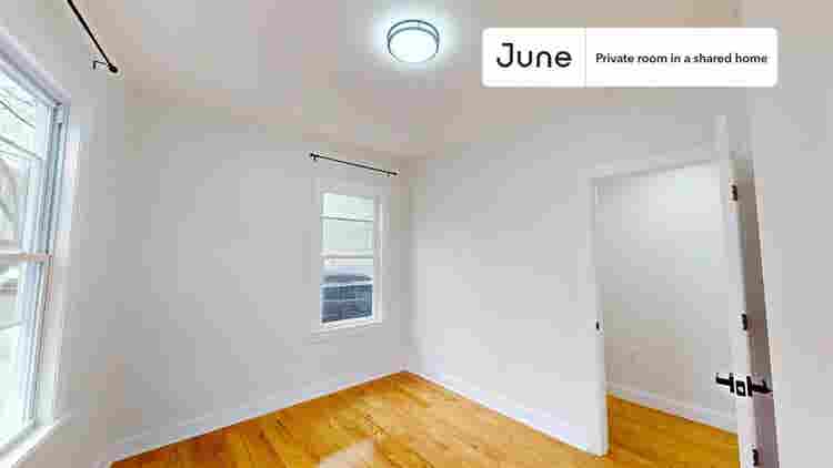 4 BR in Boston