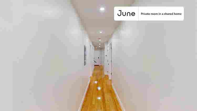 4 BR in Boston