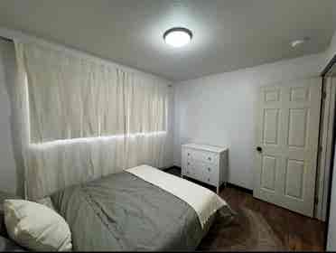 Room for rent