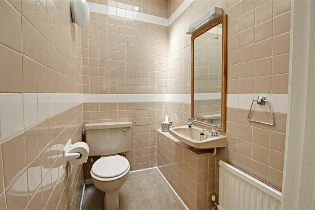 Double bed room in Woodside Park