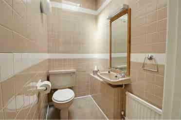 Double bed room in Woodside Park