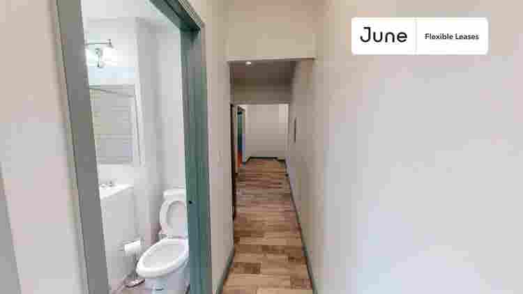1 BR in Boston