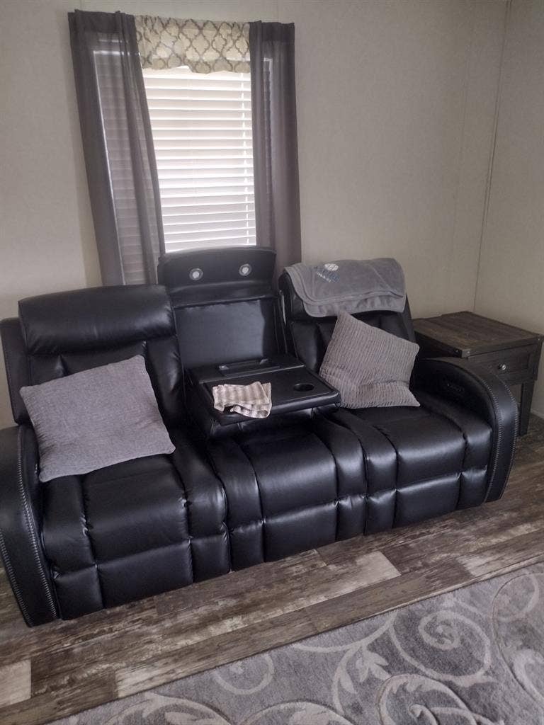 Roommate wanted.