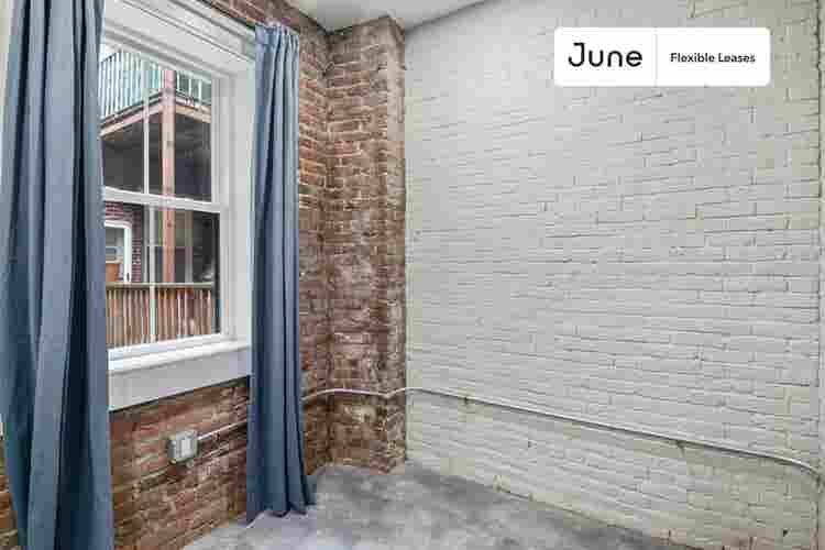 1 BR in Boston