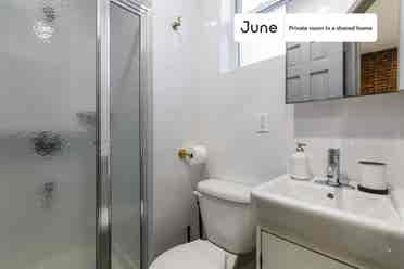 4 BR in New York City