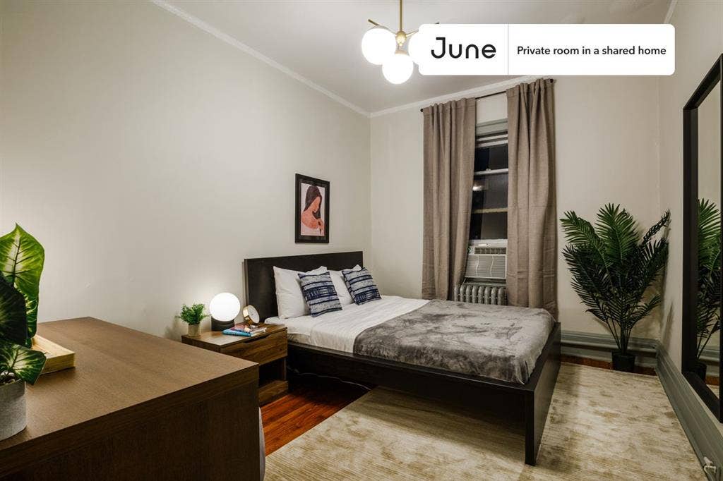4 BR in New York City