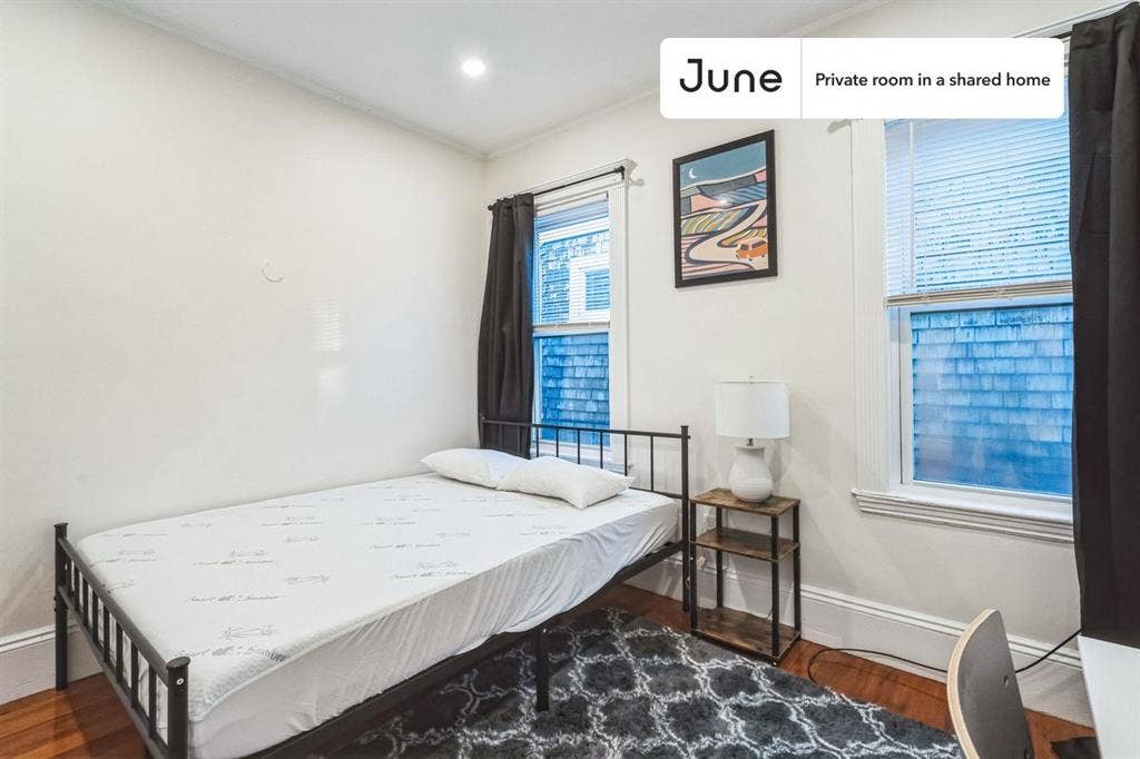 3 BR in Boston