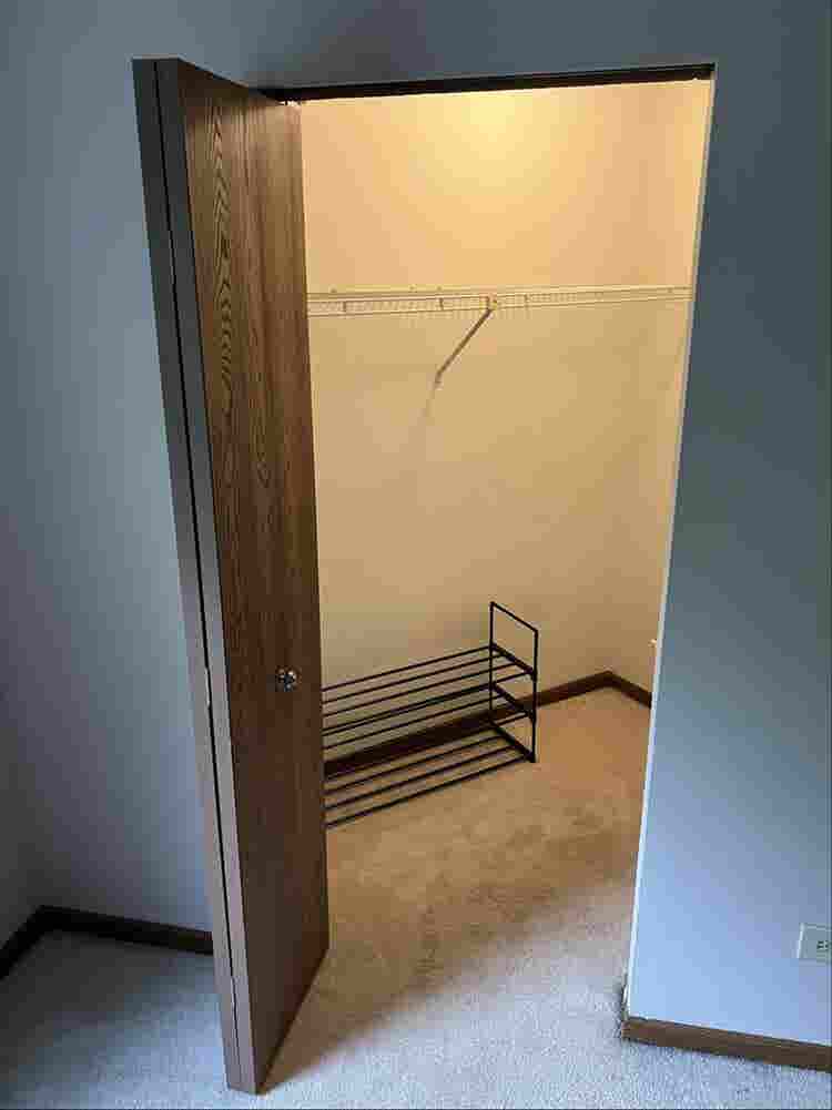 Furnished Bedroom w/ utilities