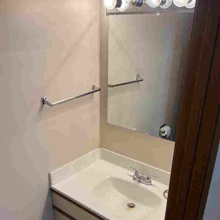 Furnished Bedroom w/ utilities