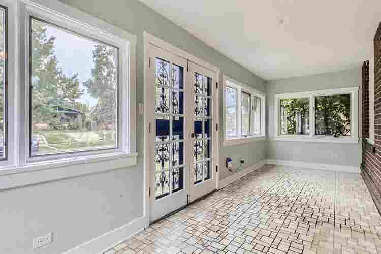 4 BR in Denver