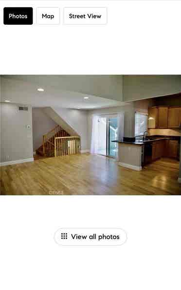 Private bed/bath in Ideal Location!