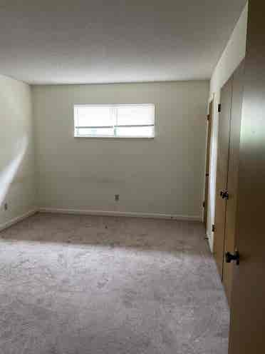 2 Bedroom / 1 Bath