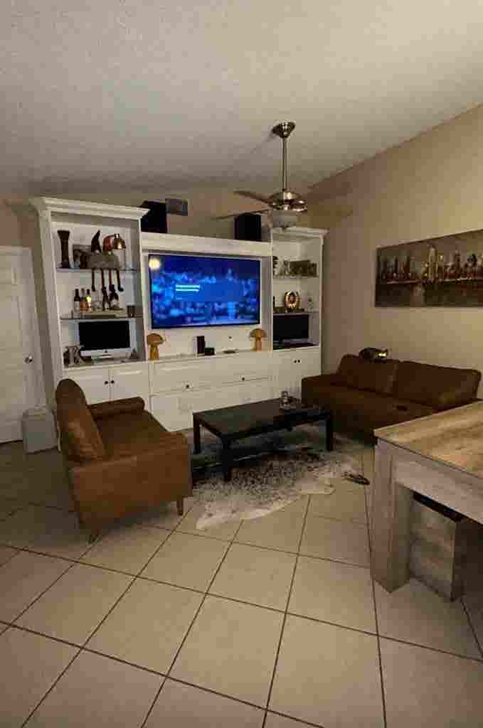 1 room, own entrance