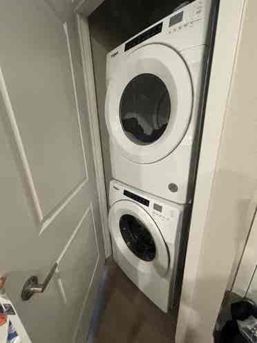 Room near DIA – Private bathroom