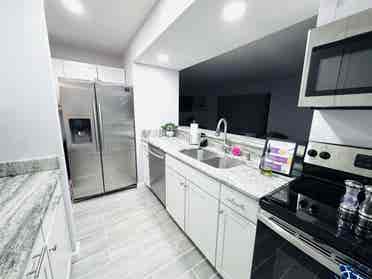 Modern BA – Move In Ready