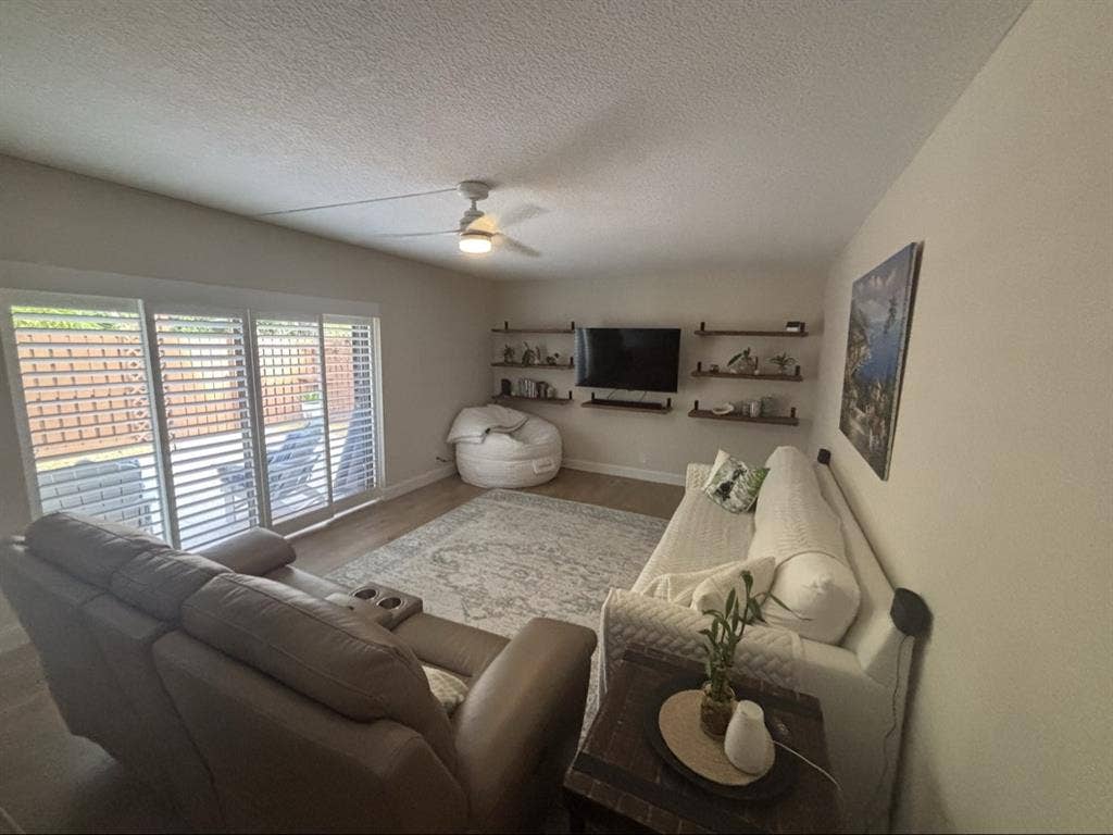 Lovely Home in River Pine Community