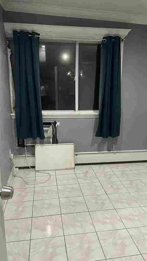 Room for rent in Bed-Stuy