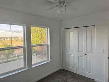 Room with private bathroomm