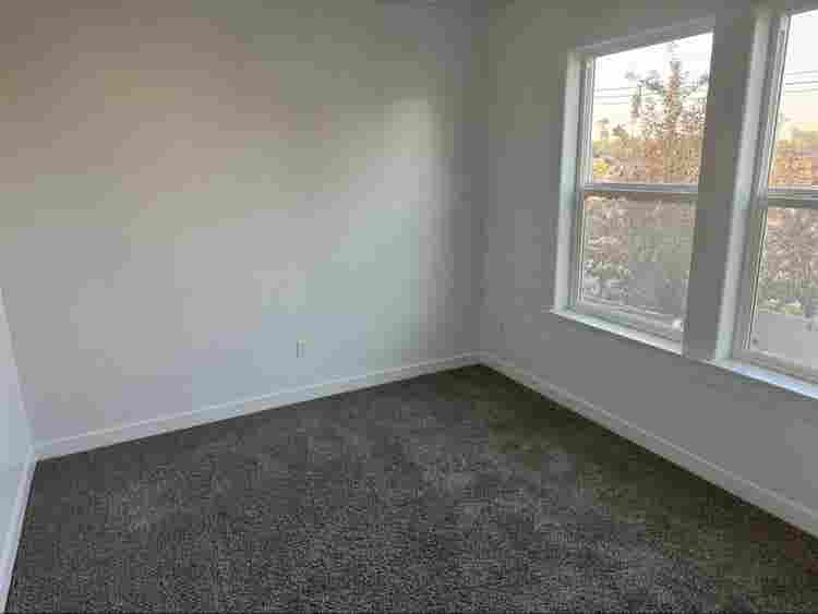 Room with private bathroomm