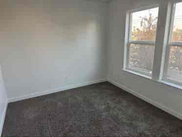 Room with private bathroomm