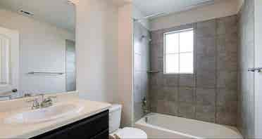 Spacious Room in Valley Ranch!