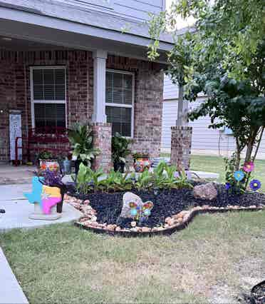 Spacious Room in Valley Ranch!