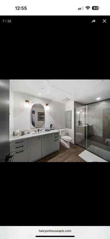 LUXURY
 apt!!