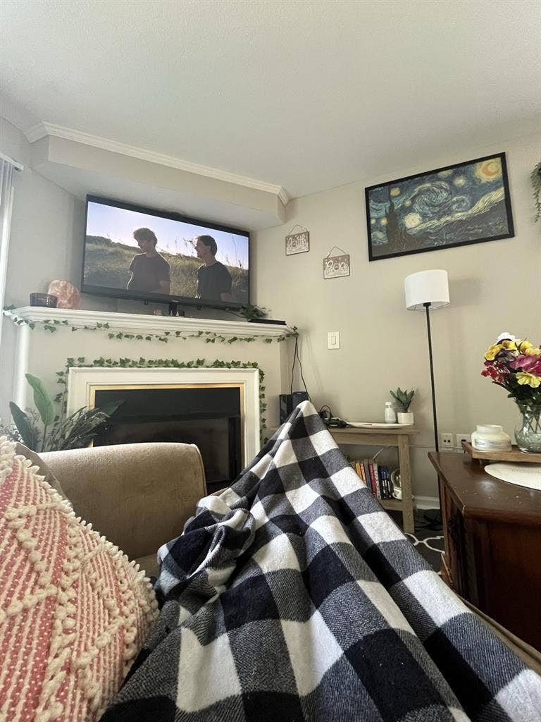 Two bed, bath Townhome
