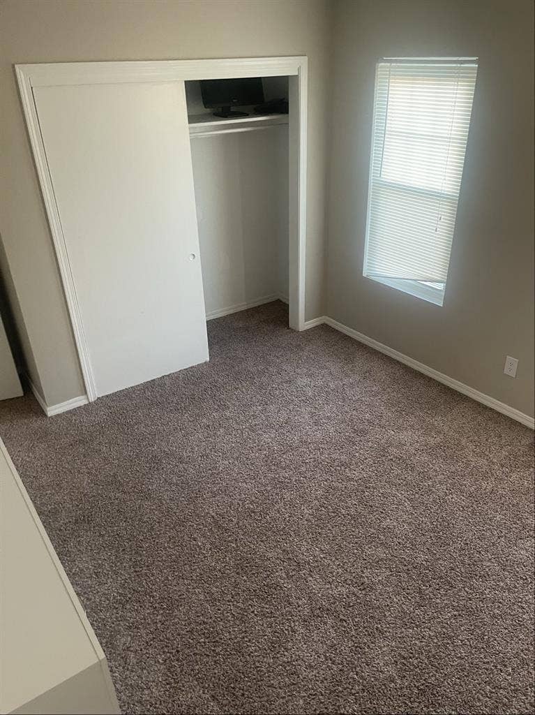 Private Room for Rent 
