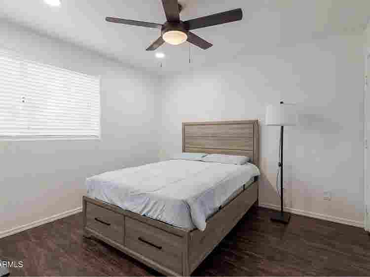 Private rooms for rent in chandler