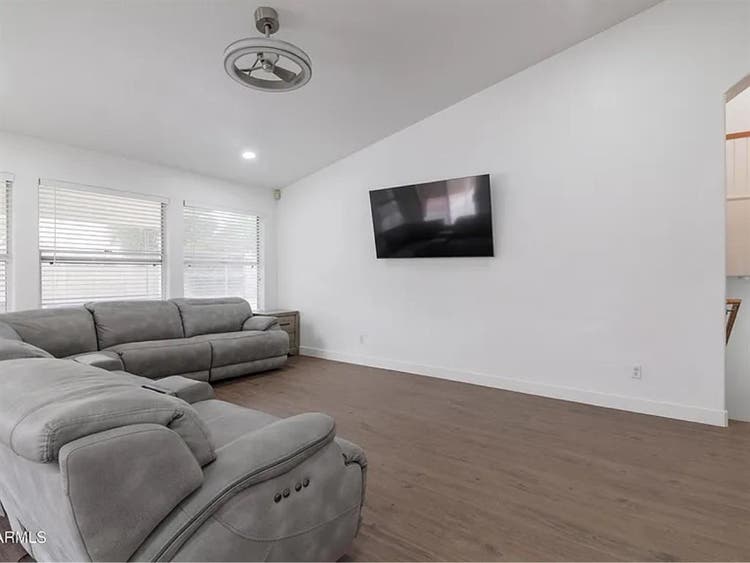Private rooms for rent in chandler