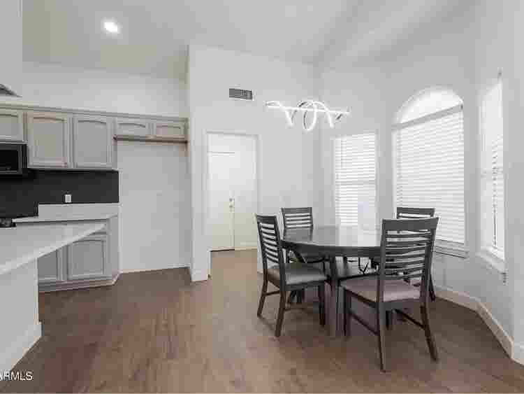 Private rooms for rent in chandler