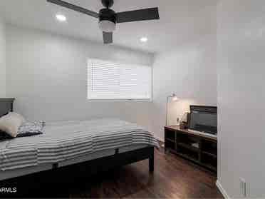 Private rooms for rent in chandler