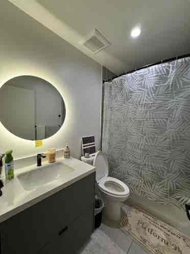 B apartment available