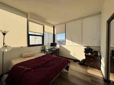B apartment available