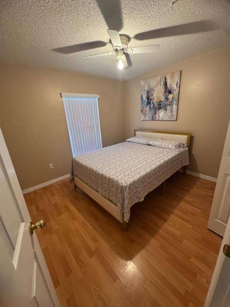 2 Room for rent