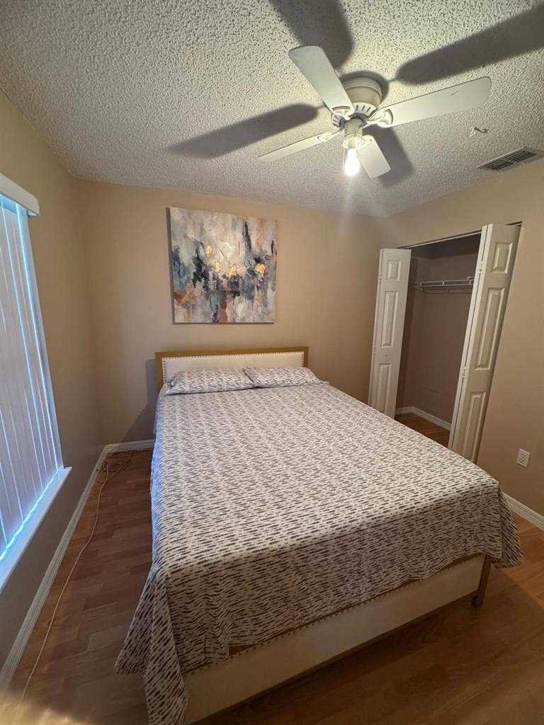 2 Room for rent