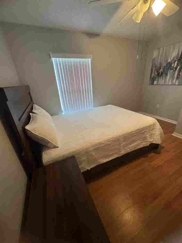 2 Room for rent