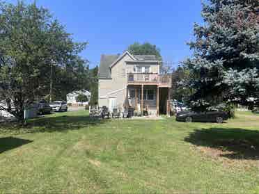 Looking for a roommate!