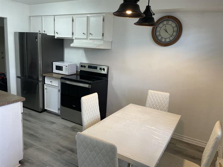 2 bedrooms townhouse