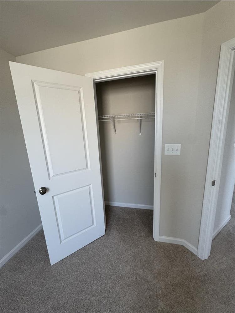Beautiful townhome room up for sale