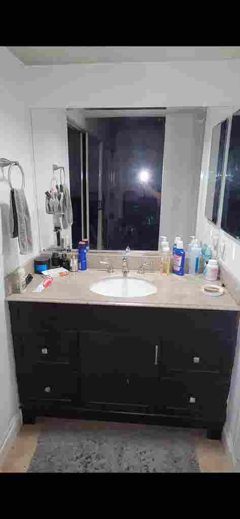 Master bedroom for rent