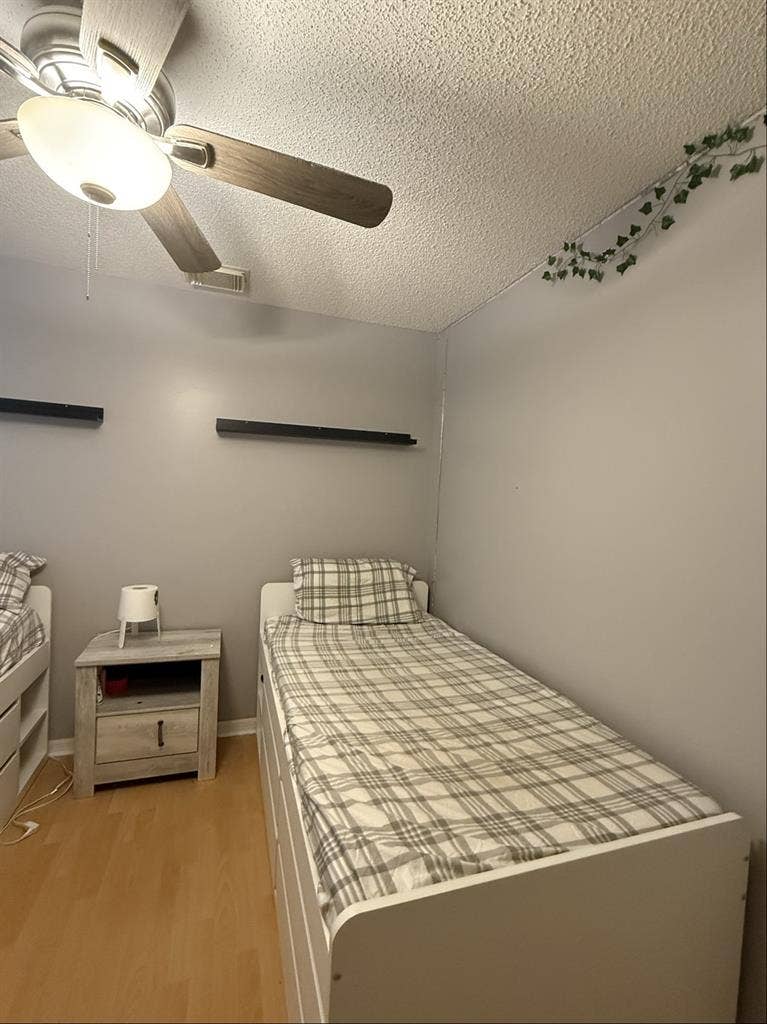 Private room for rent