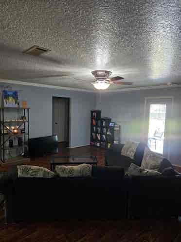 Room in Killeen for Rent.